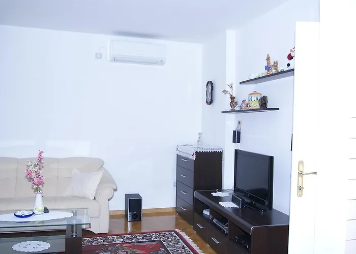 Jasovic 아파트 코츌라